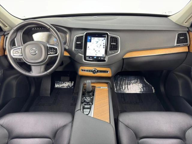 2021 Volvo XC90 Recharge T8 Inscription Expression 6 Passenger