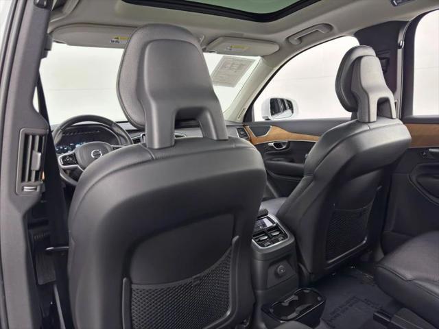 2021 Volvo XC90 Recharge T8 Inscription Expression 6 Passenger