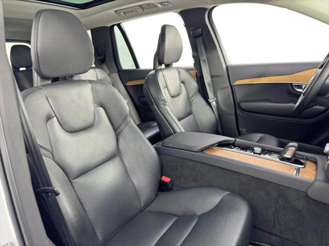 2021 Volvo XC90 Recharge T8 Inscription Expression 6 Passenger