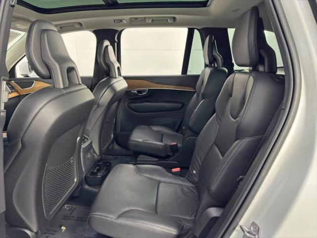 2021 Volvo XC90 Recharge T8 Inscription Expression 6 Passenger