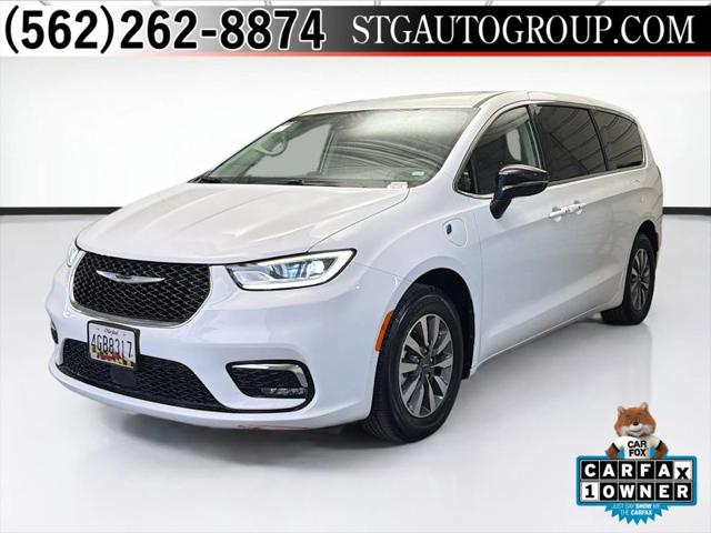 2024 Chrysler Pacifica Hybrid Select for sale in Montclair, CA