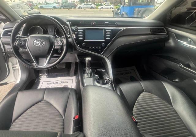 2018 Toyota Camry SE