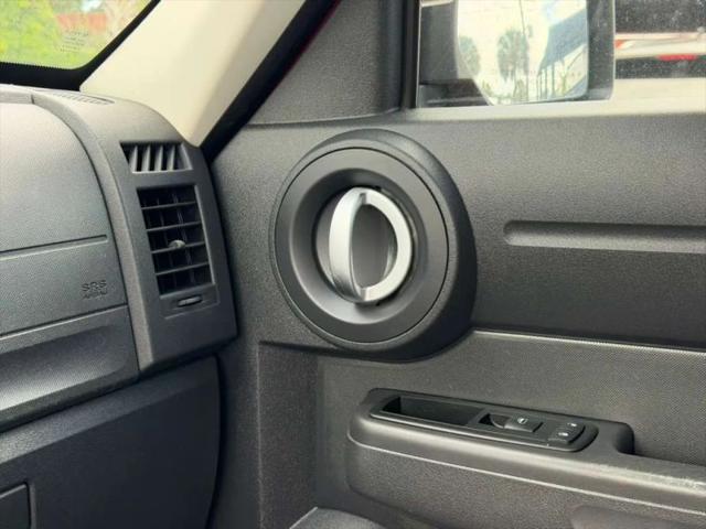 2008 Dodge Nitro SXT