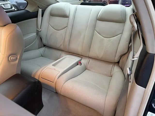 2014 INFINITI Q60 Standard