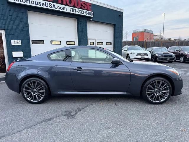 2014 INFINITI Q60 Standard