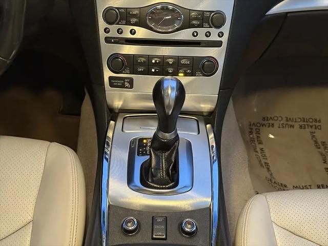 2014 INFINITI Q60 Standard
