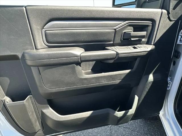 2025 Ram 3500 Tradesman/Big Horn
