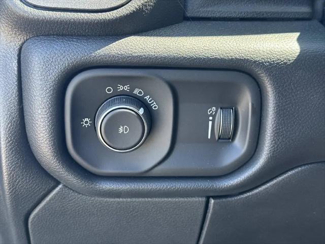 2025 Ram 3500 Tradesman/Big Horn