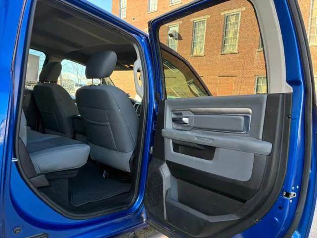 2019 Ram 1500 Classic Big Horn Crew Cab 4x4 6'4" Box