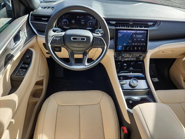 2025 Jeep Grand Cherokee L Limited 4x4