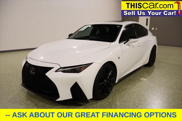 2022 Lexus IS 350 F SPORT photo 3