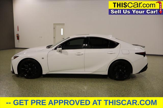 2022 Lexus IS 350 F SPORT photo 4