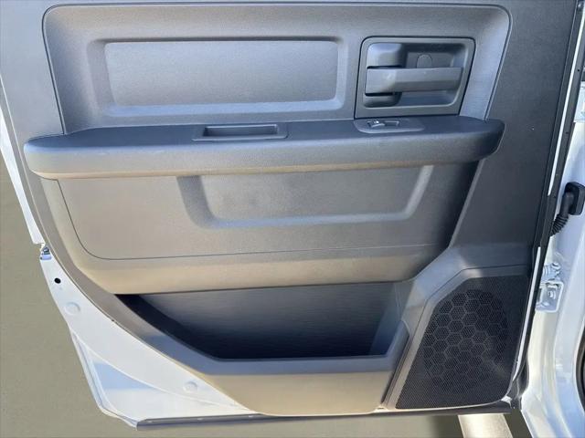 2026 Ram 3500 Tradesman Crew Cab 4x4 6'4" Box