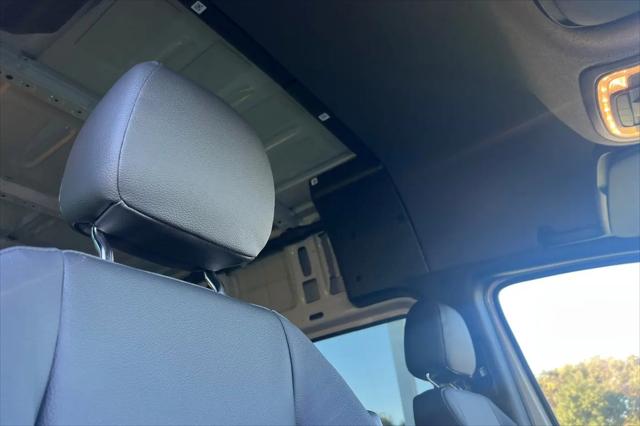 2026 Mercedes-Benz Sprinter 2500 Standard Roof 4-Cyl Diesel HO