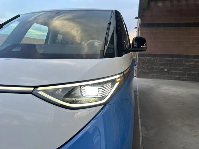 2025 Volkswagen ID. Buzz 1st Edition with 4MOTION