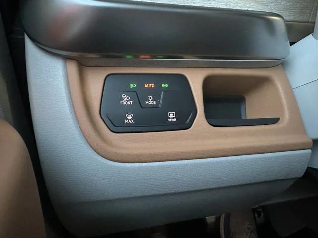 2025 Volkswagen ID. Buzz 1st Edition with 4MOTION