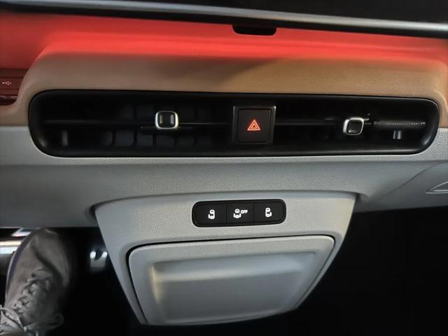 2025 Volkswagen ID. Buzz 1st Edition with 4MOTION