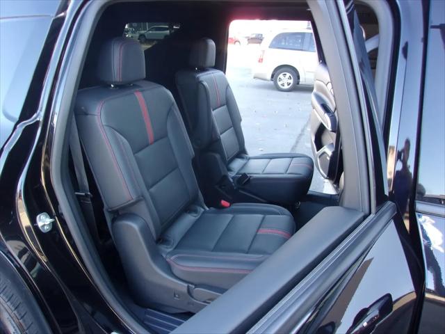 2024 Chevrolet Traverse AWD RS