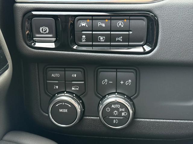 2026 GMC Yukon XL 4WD Elevation