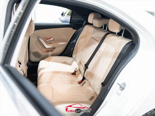 2019 Mercedes-Benz A 220 A 220