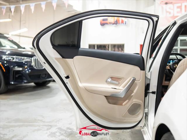 2019 Mercedes-Benz A 220 A 220