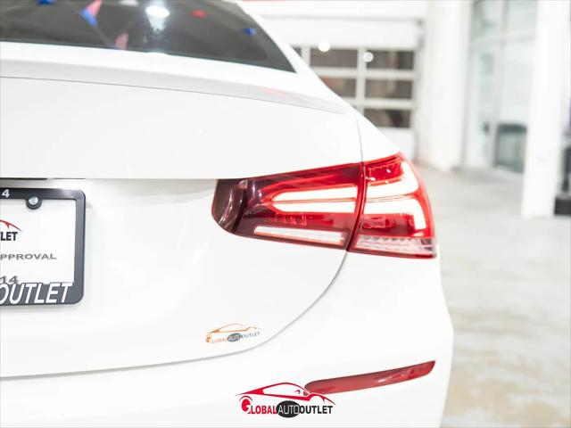 2019 Mercedes-Benz A 220 A 220