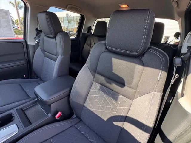 2026 Nissan Frontier Crew Cab SV 4x2