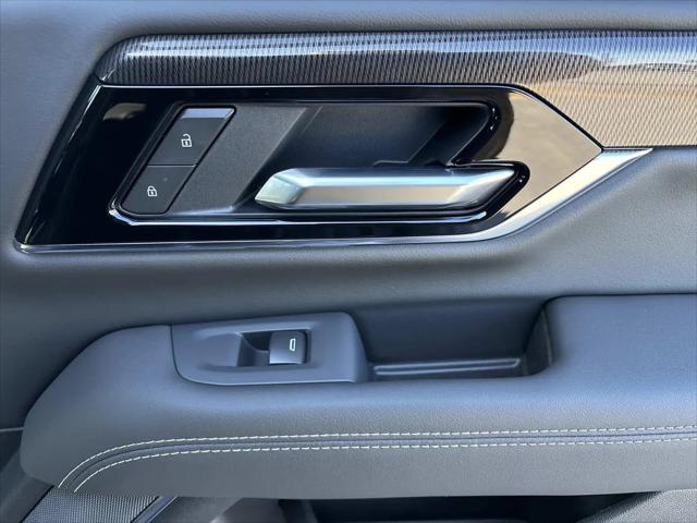 2026 GMC Yukon XL 4WD Elevation