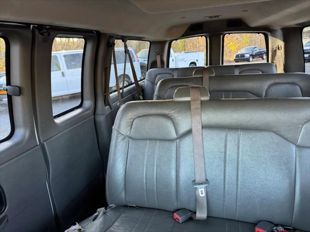 2020 Chevrolet Express Passenger RWD 2500 Regular Wheelbase LS