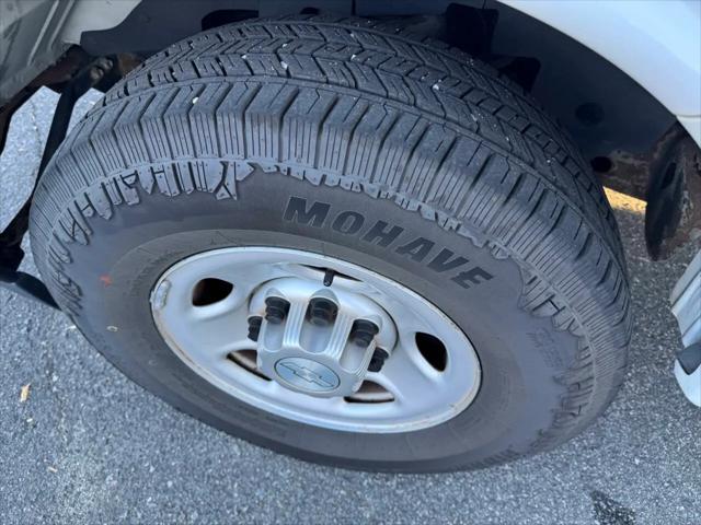 2020 Chevrolet Express Passenger RWD 2500 Regular Wheelbase LS