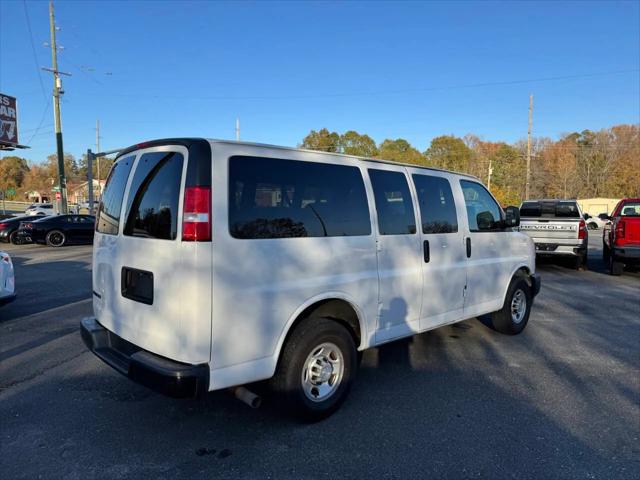 2020 Chevrolet Express Passenger RWD 2500 Regular Wheelbase LS