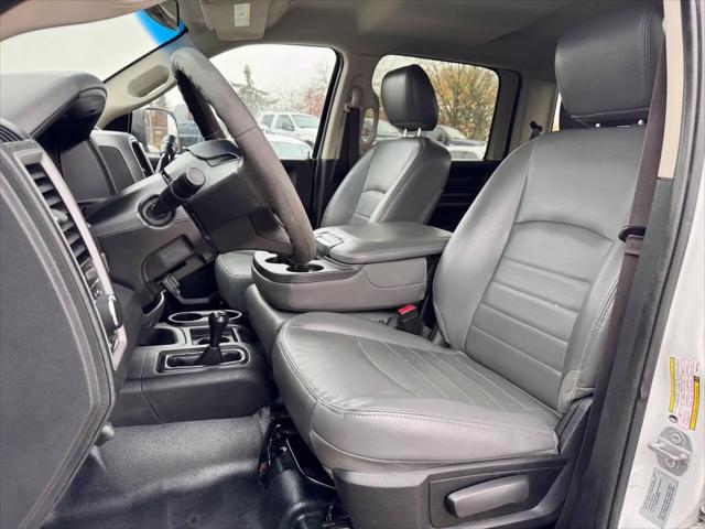 2017 Ram 2500 Tradesman Crew Cab 4x4 8' Box