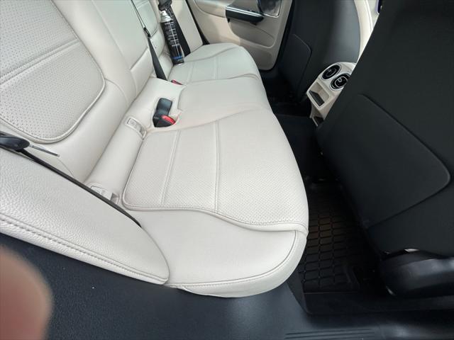 2024 Mercedes-Benz C-CLASS C 300 Unknown