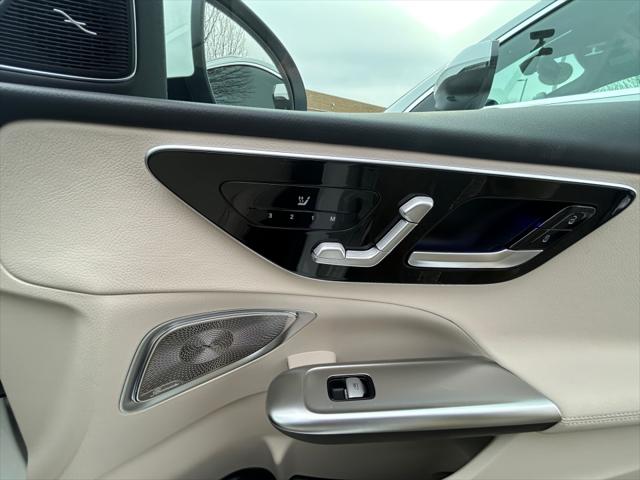 2024 Mercedes-Benz C-CLASS C 300 Unknown