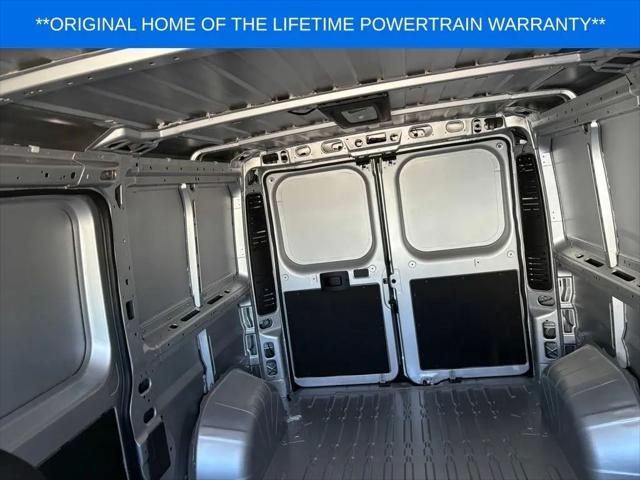 2026 Ram ProMaster Cargo Van Tradesman Low Roof 136" WB w/Pass Seat