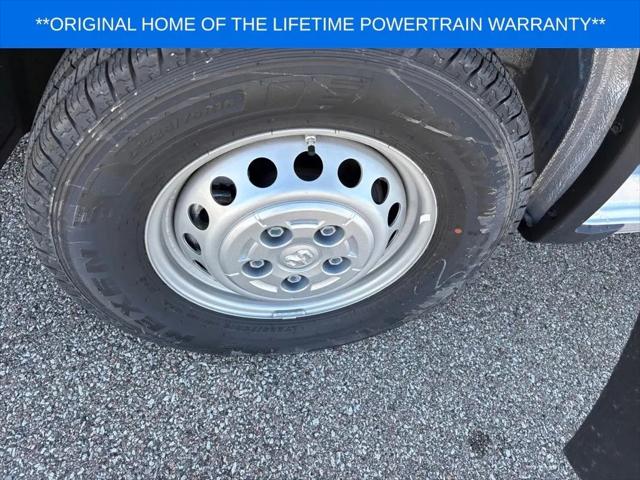 2026 Ram ProMaster Cargo Van Tradesman Low Roof 136 WB w/Pass Seat