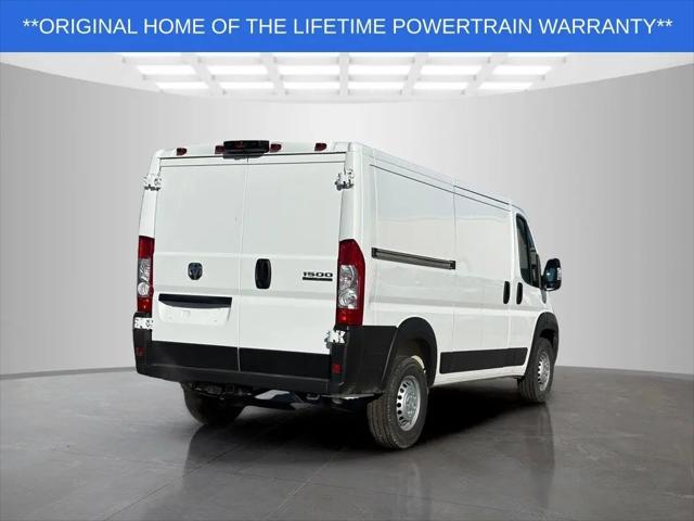 2026 Ram ProMaster Cargo Van Tradesman Low Roof 136 WB w/Pass Seat