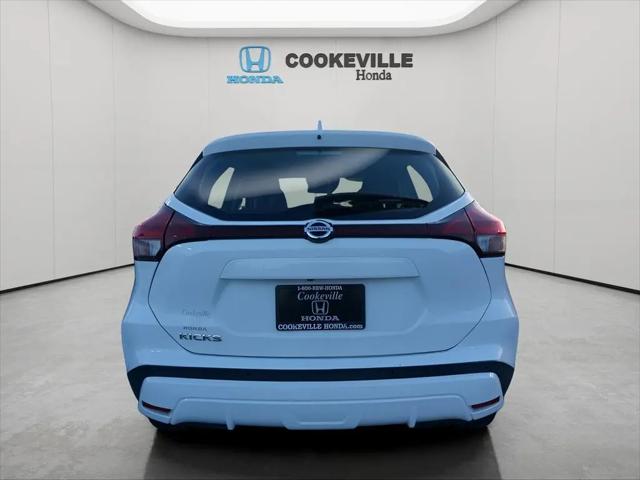 2021 Nissan Kicks S Xtronic CVT