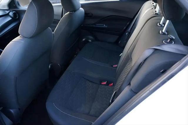 2021 Nissan Kicks S Xtronic CVT