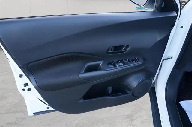 2021 Nissan Kicks S Xtronic CVT