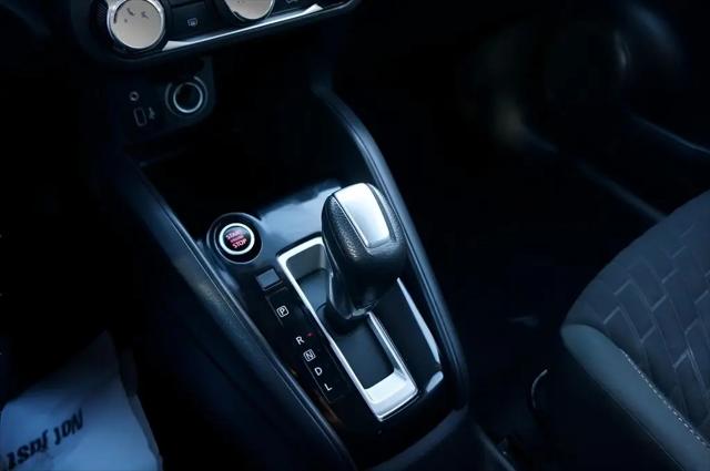2021 Nissan Kicks S Xtronic CVT