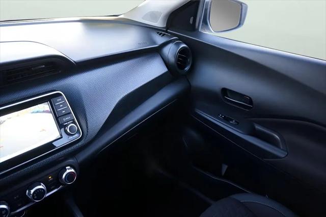 2021 Nissan Kicks S Xtronic CVT