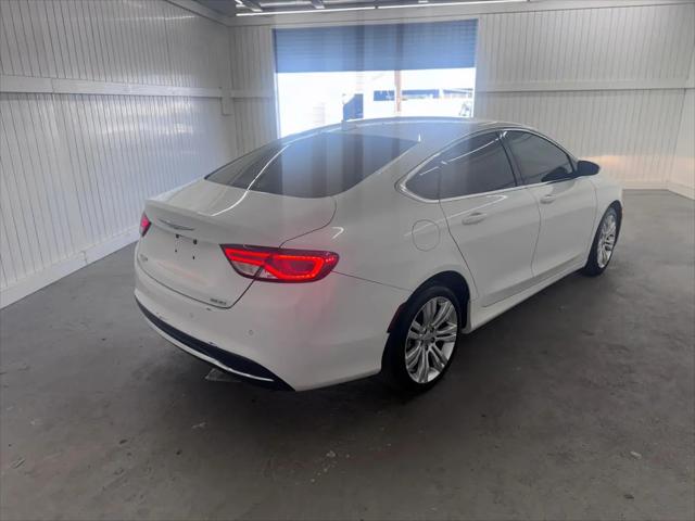 2015 Chrysler 200 Limited