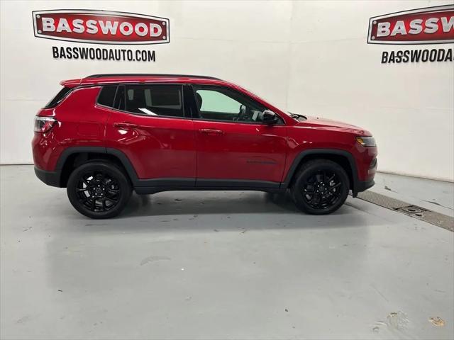 2026 Jeep Compass Latitude Altitude