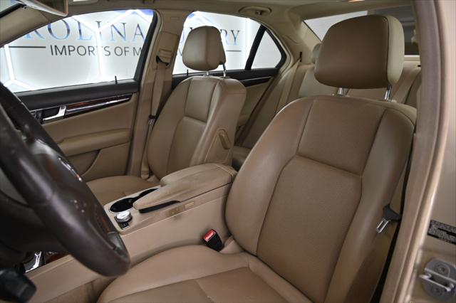 2010 Mercedes-Benz C-CLASS C 300 C300 4MATIC Sport Sedan