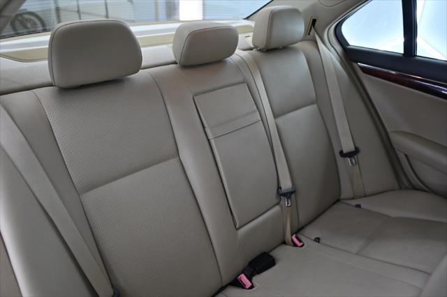 2010 Mercedes-Benz C-CLASS C 300 C300 4MATIC Sport Sedan
