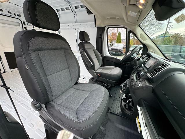 2026 Ram ProMaster Cargo Van SLT