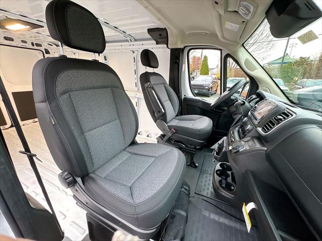 2026 Ram ProMaster Cargo Van SLT