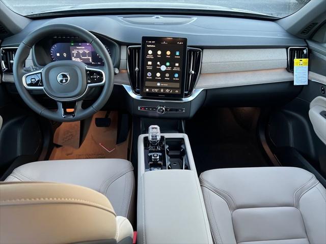 2026 Volvo XC90 B6 Plus 6-Seater