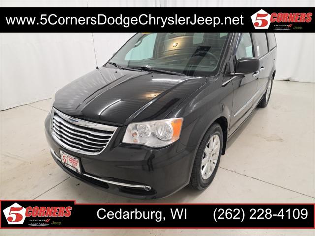 2014 Chrysler Town and Country Touring 2014 Chrysler Town and Country Touring